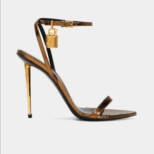 Brand new with tags and BOX. Dust bags everything included.